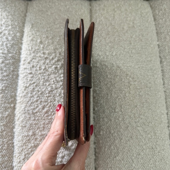 Rare! Louis Vuitton wallet/passport holder - Picture 11 of 11